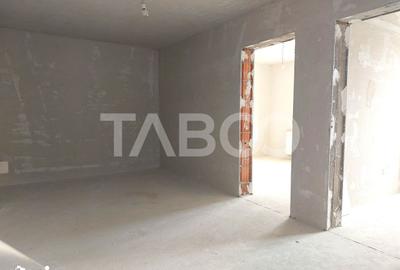Apartament cu 3 camere decomandat în Central - 3