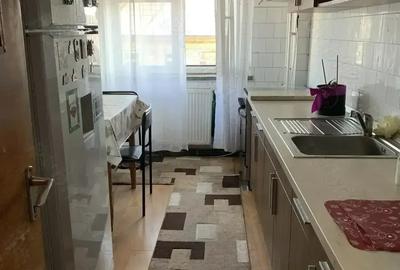 De inchiriat ultracentral apartament 3 camere decomandate - 3