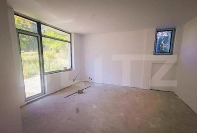 Casă cu 18 camere cu Teren 400 Mp în Central - 8