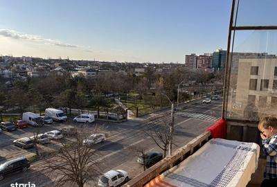 Apartament cu 3 camere în Central - 1