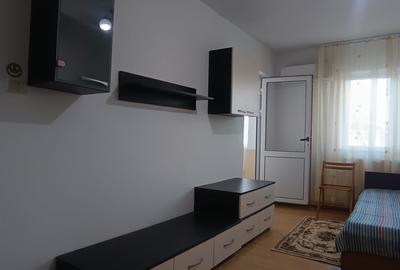 Apartament cu 3 camere decomandat în Dacia - 4
