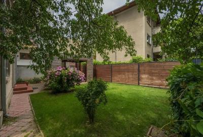 Vila individuala,  curte compacta, 5 camere Primaverii - 1