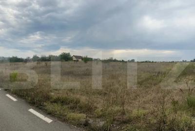 Teren de 1500 mp, în Central - 5