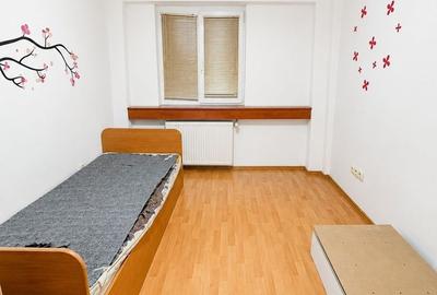 Apartament cu 5 camere decomandat, mobilat în Girocului - 3