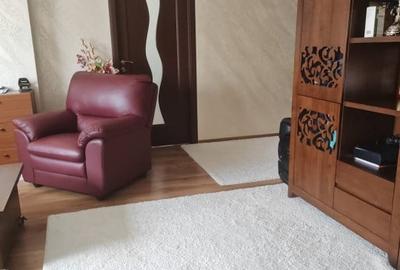 3 CAMERE | INEL 2 | BLOC 2015 - 2
