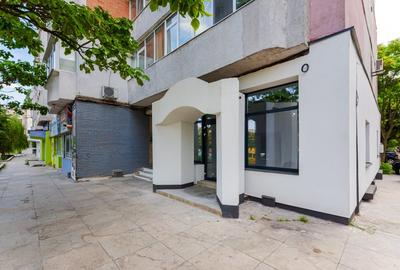 Spatiu comercial de inchiriat - 125,5 mp - 3