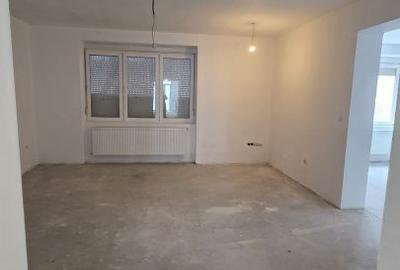 Casă cu 4 camere în Central - 4