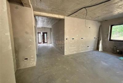 Casă cu Teren 750 Mp în Tăuții de Sus - 4