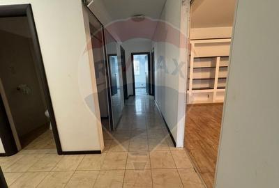 Apartament cu 3 camere decomandat, mobilat în Drumul Taberei - 16