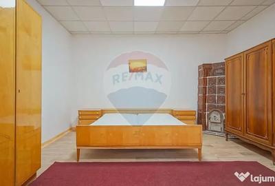 Apartament cu 3 camere decomandat în Timișu de Jos - 5
