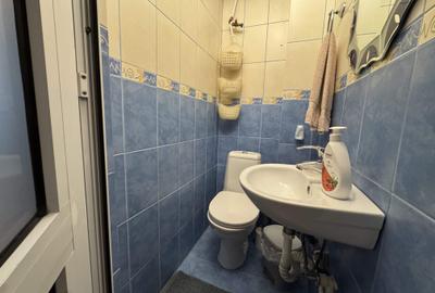 Apartament cu 3 camere semidecomandat în Central - 18