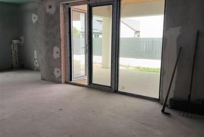 Casă cu 3 camere cu Canalizare în Central - 5