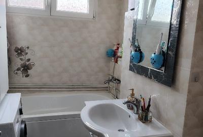 Apartament cu 2 camere semidecomandat în Central - 1