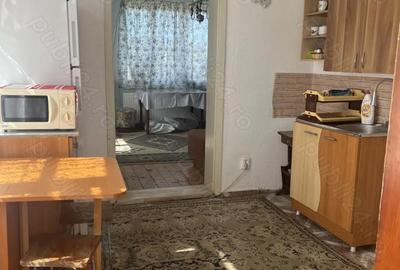 Casă cu 3 camere în Săcel - 2