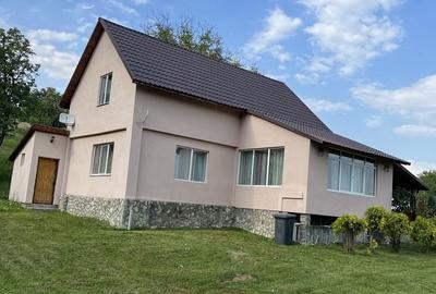 Casă cu 4 camere în Târlișua - 1