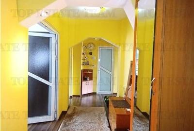 Super apartament cu doua camere superbe pozitionat fix in centrul Ploiestiului l - 2