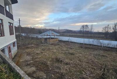 Pensiune in Comuna Alimpe?ti, deschidere la DN - 2