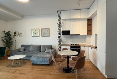Apartament cu 2 camere, mobilat în Central