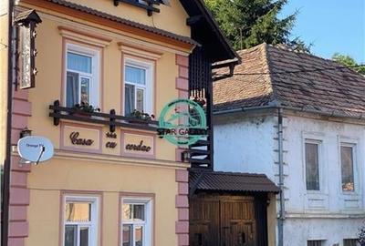VAND PENSIUNE CU 7 CAMERE IN SIGHISOARA LA 800 MP DE CETATE - 2