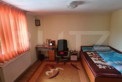 Casa de vanzare, cu 3 camere, 84 mp, zona Cicoarei - 4