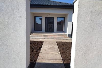 Casă cu 4 camere în Cumpăna - 3