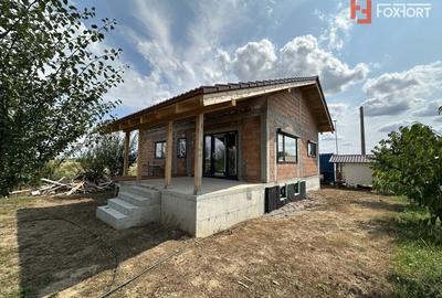 COMISION 0% Casa individuala cu 3 camere si teren de 752 mp -  Mosnita - 2