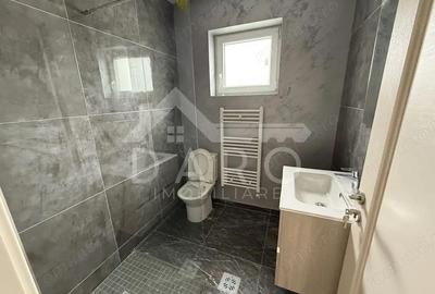 Apartament cu 3 camere în Central - 2