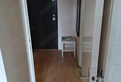 Garsonieră decomandată în Astra - 3