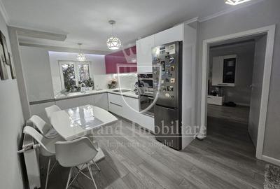 Apartament 3 camere decomandate 70 mp (Marasti) - 1