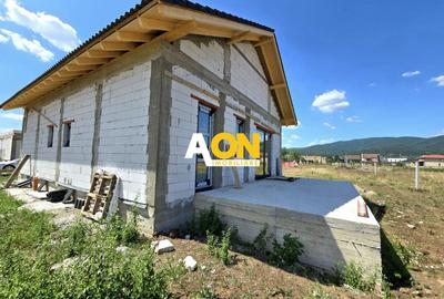 Casă individuală cu 3 camere cu Canalizare în Micești - 6