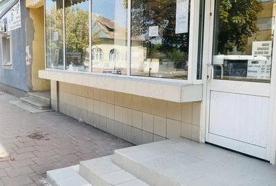 Inchiriez spa?iu central - 2