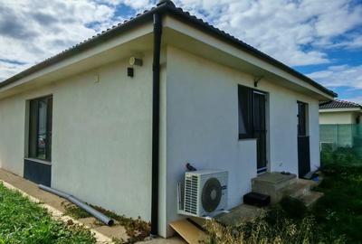 Casă cu 4 camere, 2 băi, 103mp utili, 500 mp teren, Sântandrei, Bihor. - 13