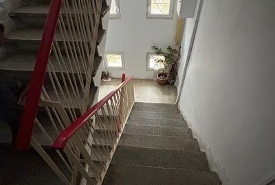 Titan Ozana 4 Camere Etaj 2 Bloc 1974 Reabilitat 2 Grupuri Sanitare 15Min Metrou - 14