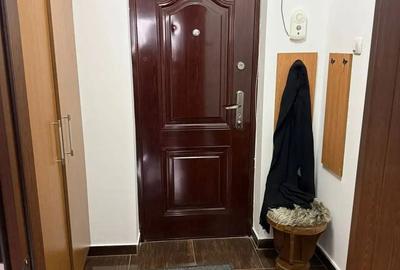 Apartament cu 2 camere decomandat, mobilat în Titulescu - 10