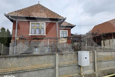 Teren de 2132 mp, în Aiton - 2