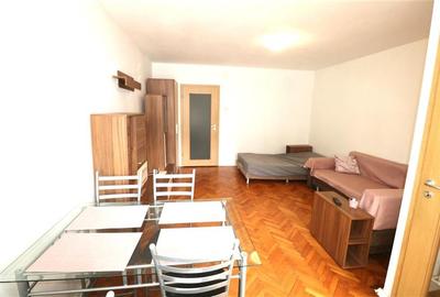 Garsonieră decomandată în Circumvalațiunii - 2