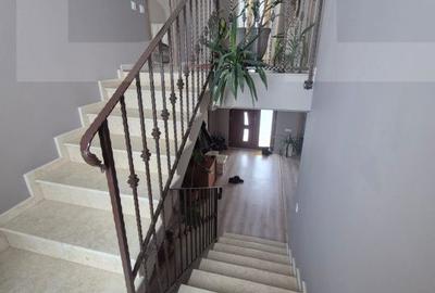 Casă cu 4 camere cu Teren 606 Mp în Zăvoi - 10