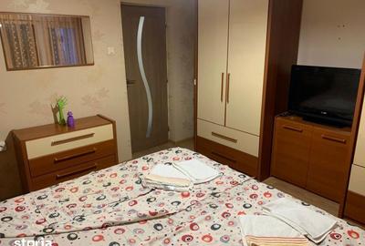 Apartament cu 3 camere decomandat, mobilat în Delfinariu - 1