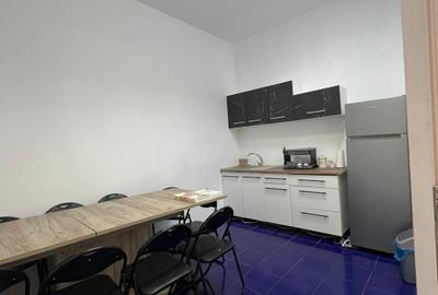 Birou, de 200 mp, în Tomis II - 27
