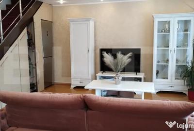 Apartament cu 3 camere decomandat, mobilat în Central - 1