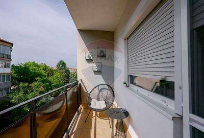 Apartament modern de vanzare cu 4 Camere, zona Cazaban - 9