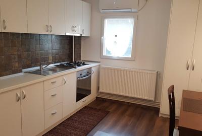 Apartament cu 2 camere decomandat în Central - 2