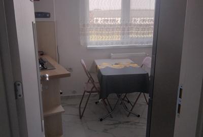 Garsonieră decomandată în Militari - 1