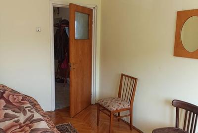 Apartament cu 4 camere decomandat în Dacia - 2