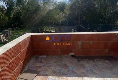 Casă cu Teren 500 Mp în Central - 7