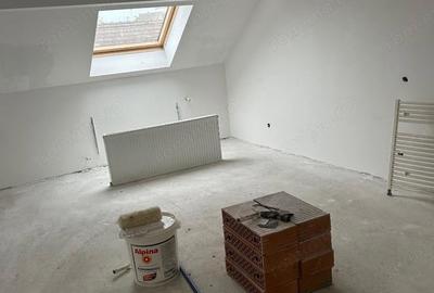 Casă cu 6 camere cu Teren 200 Mp în Odobescu - 1