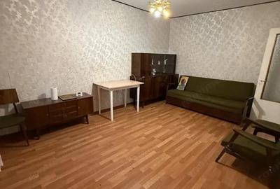 Apartament cu 3 camere decomandat în Central - 8