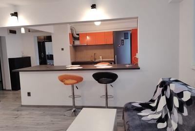 Inchiriez apartament 3 camere - 1