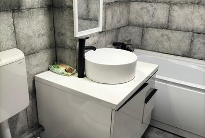 Vând apartament 55 mp-parter, cu balcon Vând apartament 55 mp-parter, cu balcon - 3