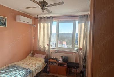 Apartament cu 2 camere semidecomandat în Sud - 1